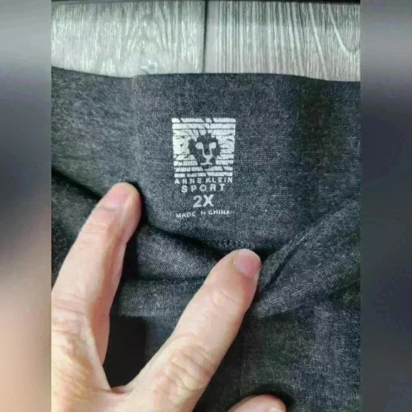 Ann Klein sport Heathered  grey stretchy pants, thicker than leggings size 2x. - Picture 3 of 5